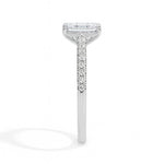 Daisy Solitaire Pave Emerald Ring-Dileti