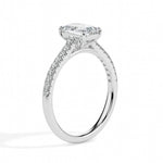 Daisy Solitaire Pave Emerald Ring-Dileti