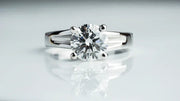 Choosing the Right Prongs for Your Engagement Ring: A Complete Guide - Dileti