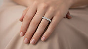 Plain Wedding Bands vs Diamond-Set Bands: How to Choose - Dileti
