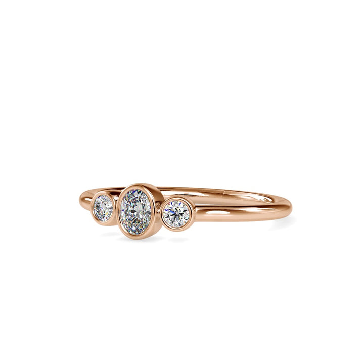 Orla Cirque-Oval Elegance Ring