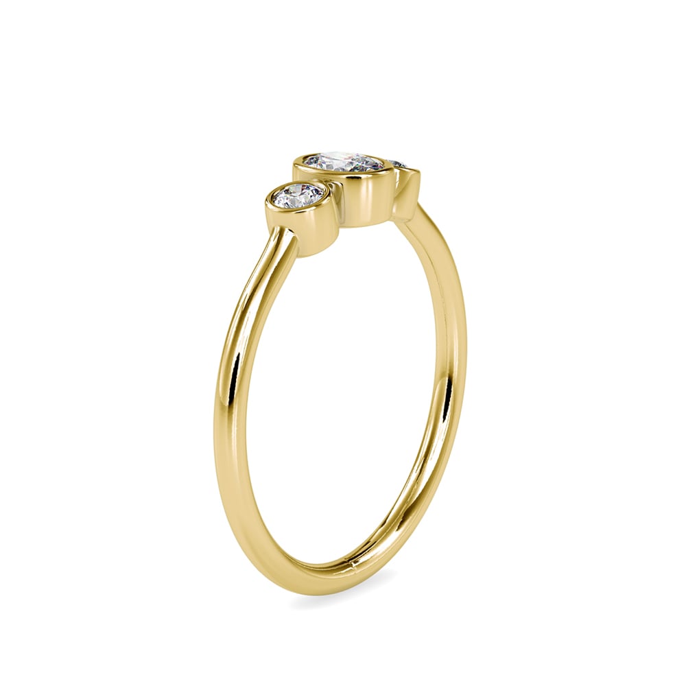 Orla Cirque-Oval Elegance Ring