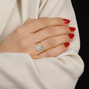 Lolita Solitaire Halo Emerald Ring-Dileti