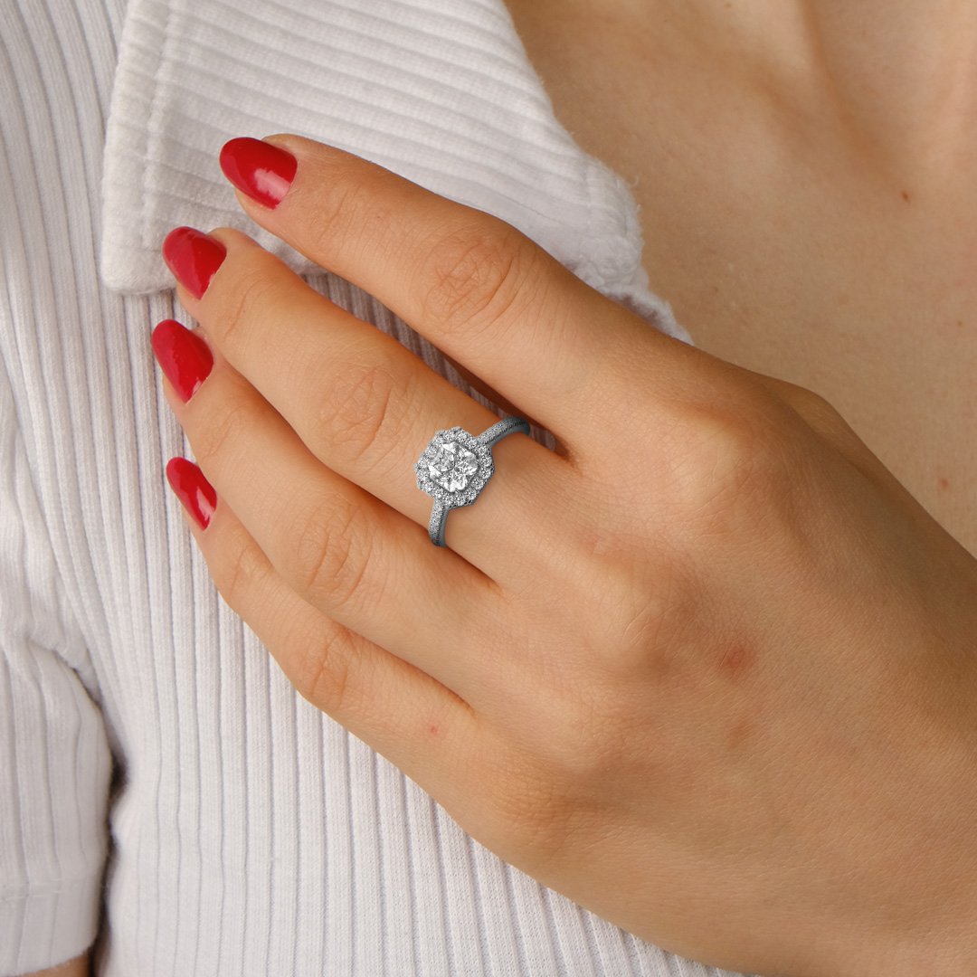 Sua Solitaire Halo Pave Asscher Ring