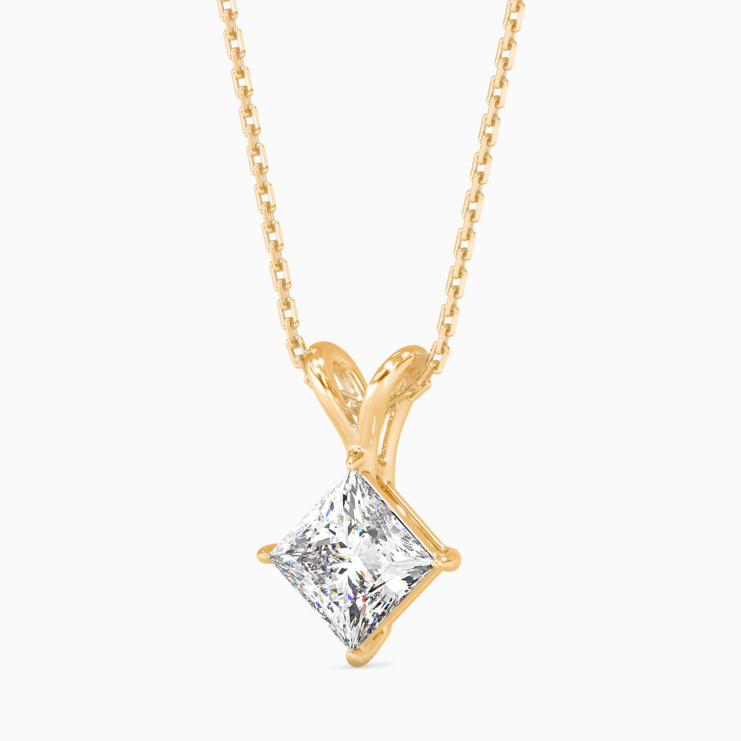 Regina Solitaire Princess Pendant