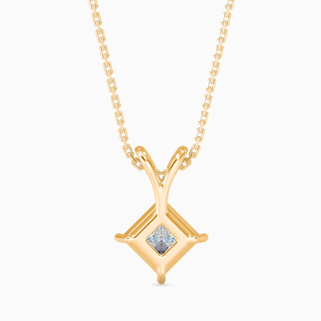 Regina Solitaire Princess Pendant