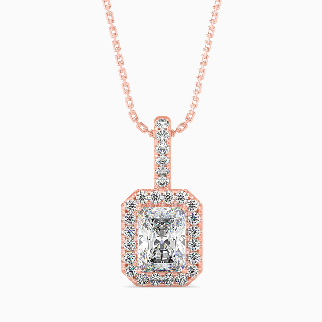 Megève Solitaire Halo Radiant Pendant