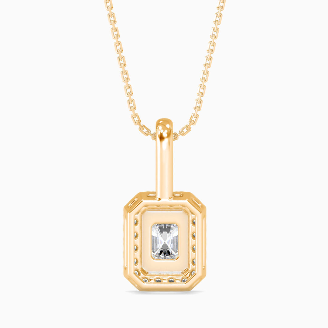 Megève Solitaire Halo Radiant Pendant