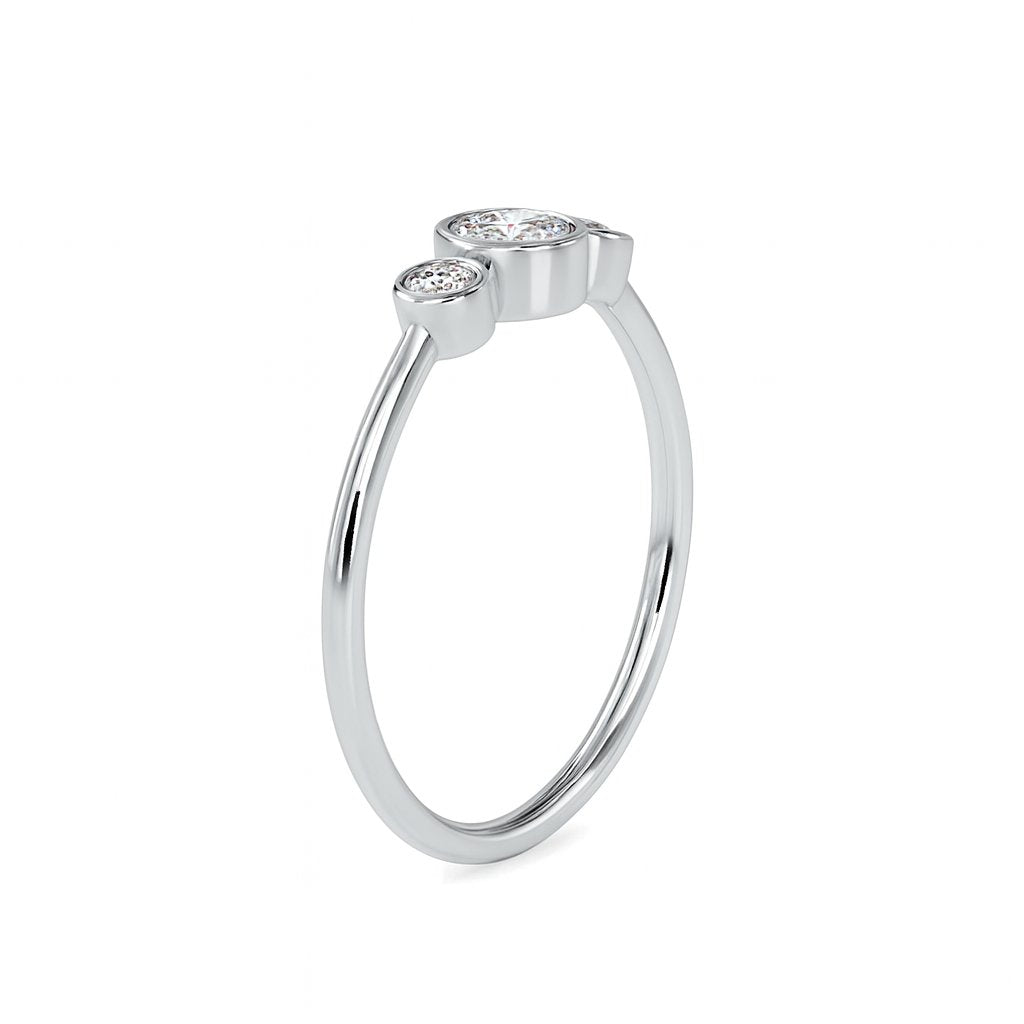 Orla Cirque-Oval Elegance Ring