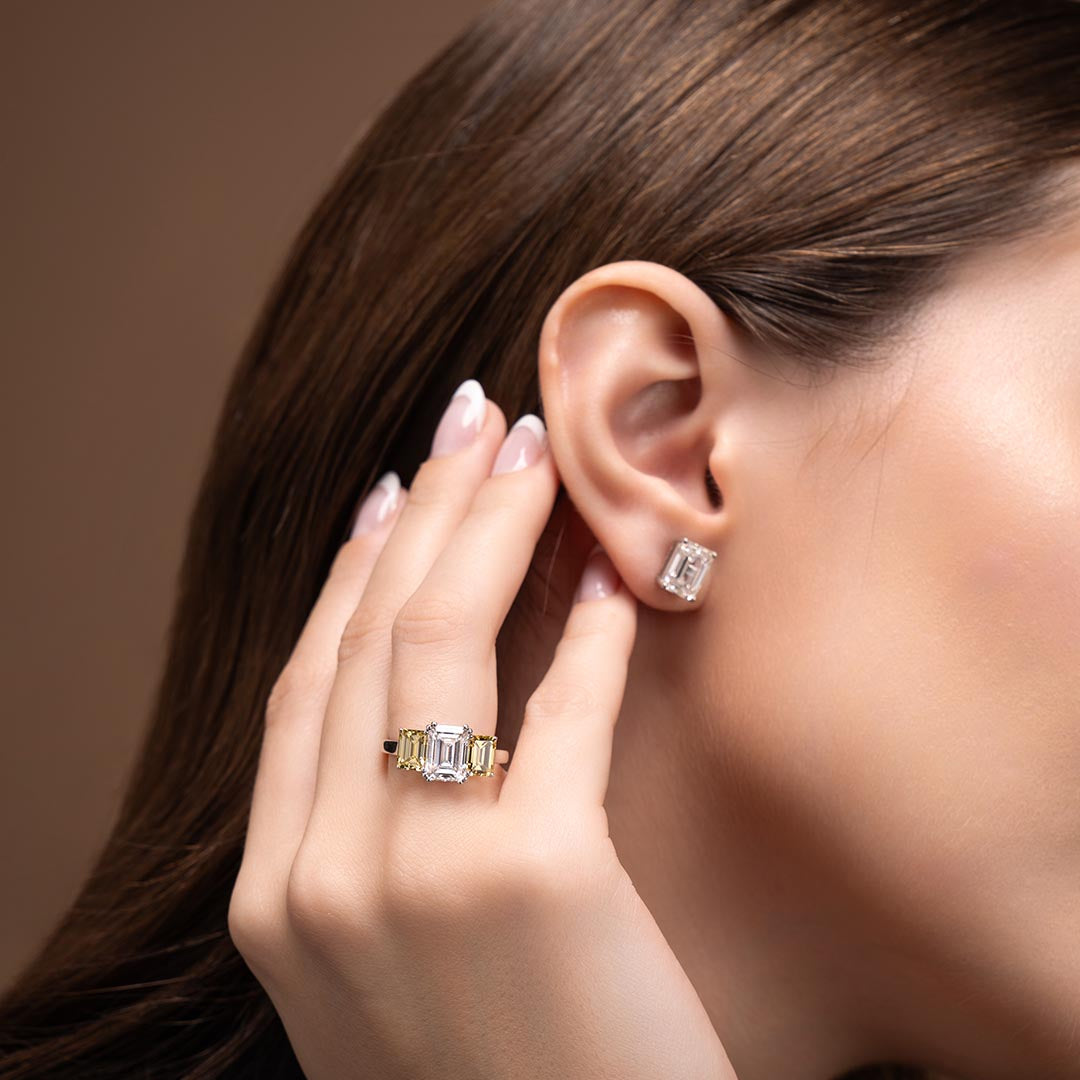 Patricia Solitaire Emerald Earrings-Dileti