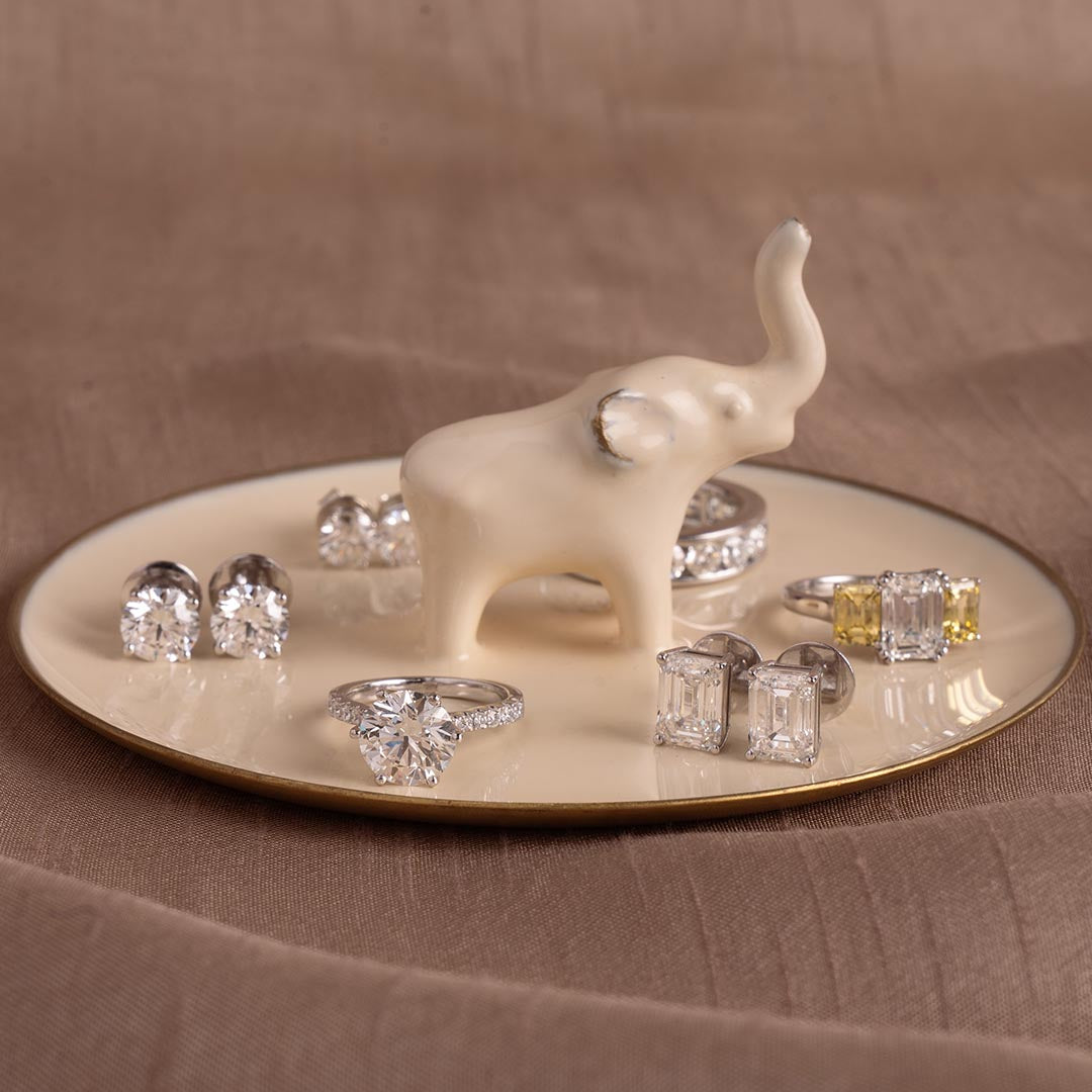 Patricia Solitaire Emerald Earrings-Dileti