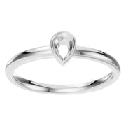 Solitaire Bezel Ring - Pear 4.1x2.7mm