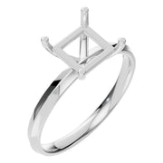Solitaire Ring - Princess 5.5x5.5mm