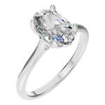 Oval Classic Solitaire